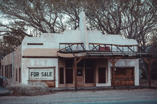 Airflight Cafe - Abandoned Twilight Zone Filming Location (California)